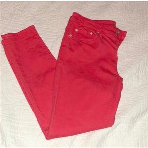 Women’s Hot pink skinny jeans